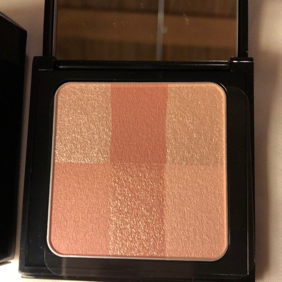Bobbi Brown Other - NEW! Bobbi Brown Brightening Brick in Pink